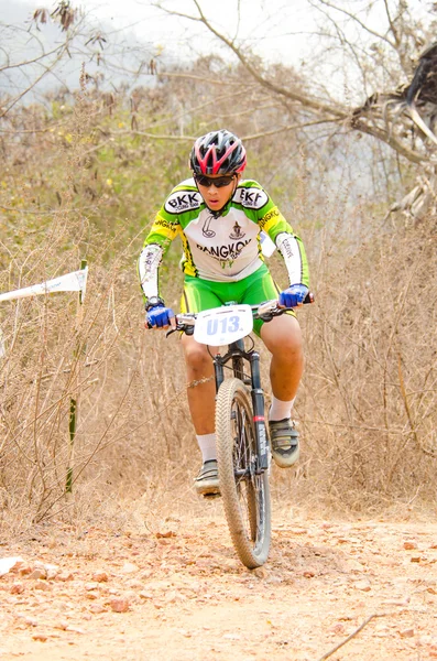 Thailändische Meisterschaft 2014, 3. Rennen. — Stockfoto