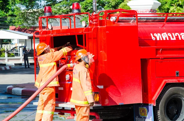 Practicing plan fire protection and control — Stock Photo, Image