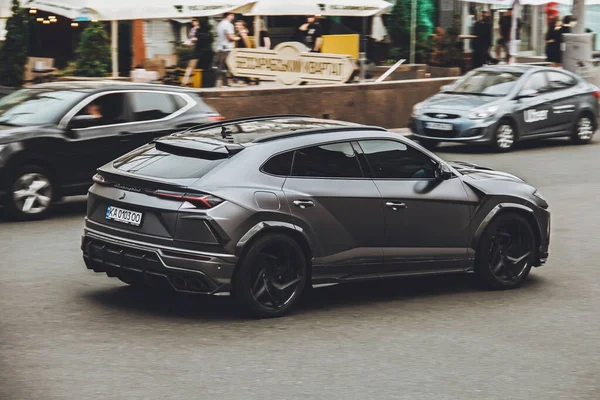 Kyjev Ukrajina Června 2021 Černý Luxusní Super Suv Lamborghini Urus — Stock fotografie