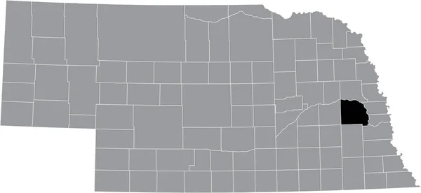 美国内布拉斯加州萨恩德斯县灰色地图内的黑色醒目位置图 — 图库矢量图片