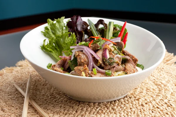 Num Tok Thai Steak ensalada de carne —  Fotos de Stock