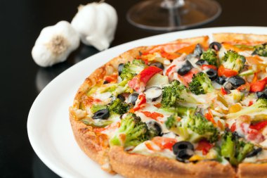 Özel pizza Topingler