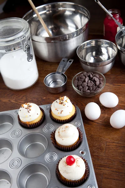 Ψήσιμο cupcakes γκουρμέ — Φωτογραφία Αρχείου