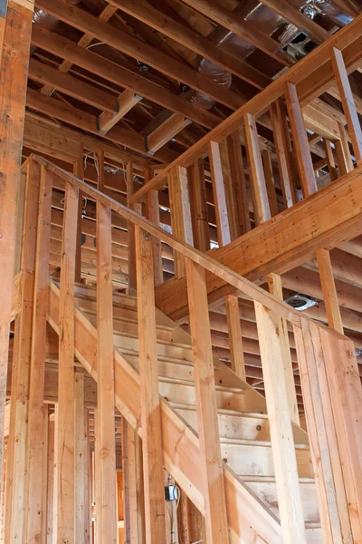 Intérieur inachevé du cadre de la maison — Photo