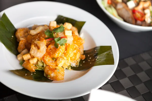 Auténtico plato de camarones tailandeses — Foto de Stock