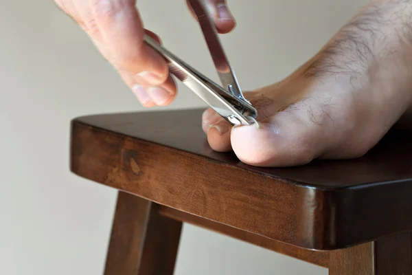 Clipping Toenails — Stock Photo, Image