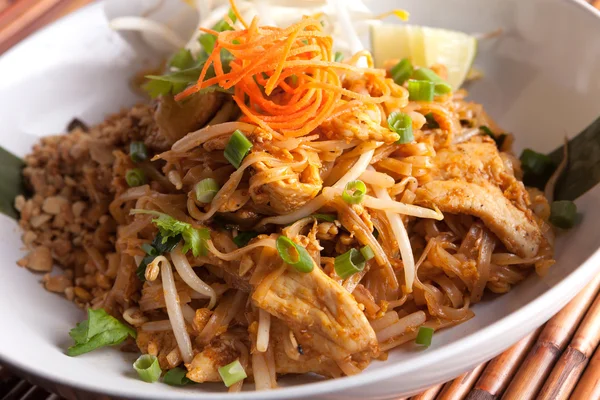 Chicken Pad Thai — Stock Photo, Image