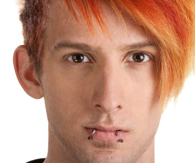 dudak piercing ile ciddi teen
