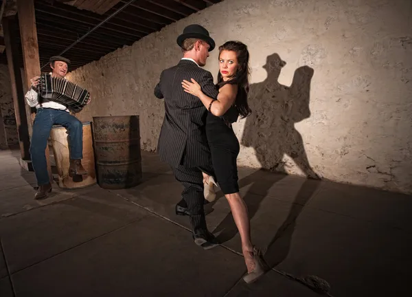 Danseurs de tango urbain rustique — Photo