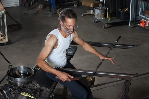 Man Working on Glass Art — Stock Photo, Image