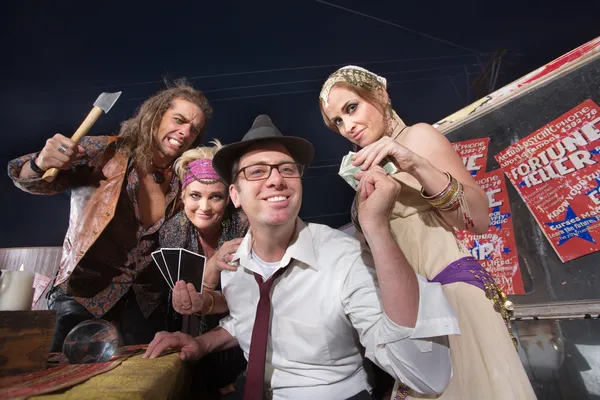 Man Gives Money to Fortune Tellers — Stock Photo, Image