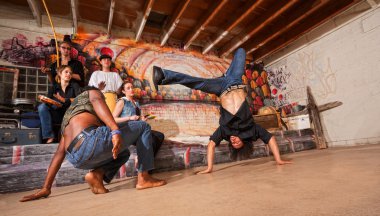 saygısız capoeira sanatçılar