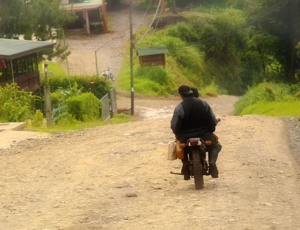 Мотоцикл поблизу monteverde — стокове фото