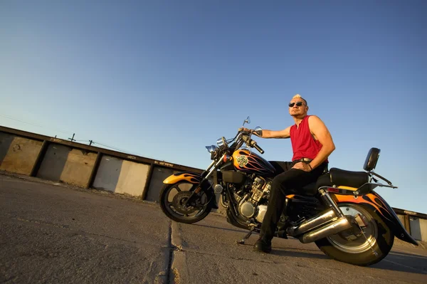 オートバイのパンク — Stockfoto