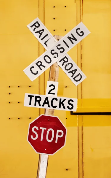 Cruzamento ferroviário — Fotografia de Stock