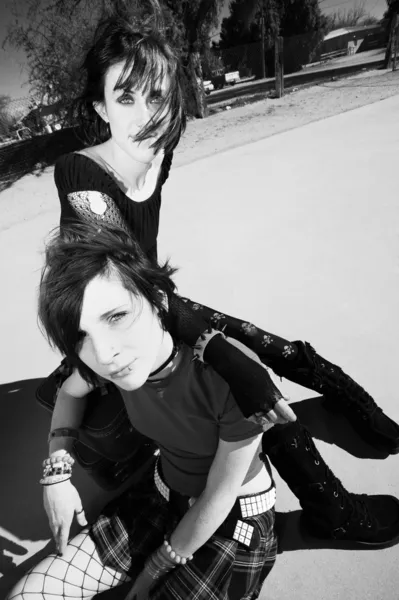 Deux filles punk — Photo