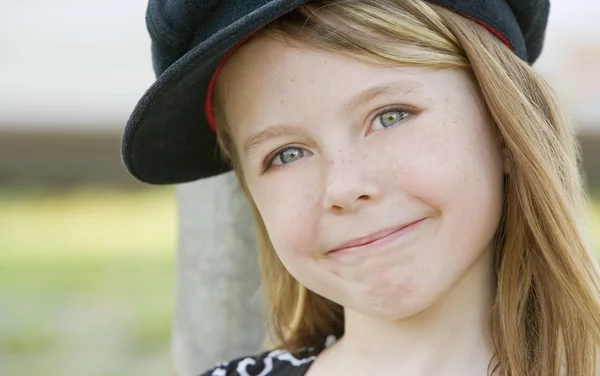 Cute Young Girl — Stock Photo, Image