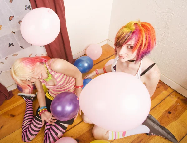 Meninas com balões — Fotografia de Stock