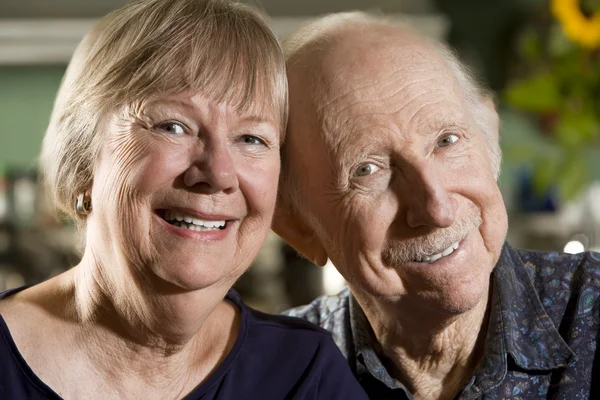 Portrait de couple de personnes âgées — Photo