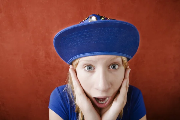 Shocked young girl — Stock Photo, Image