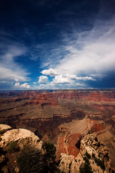 Cienie na grand canyon — Zdjęcie stockowe