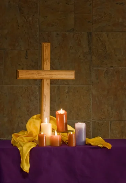 Christian alter with cross and candles — Stock Photo, Image