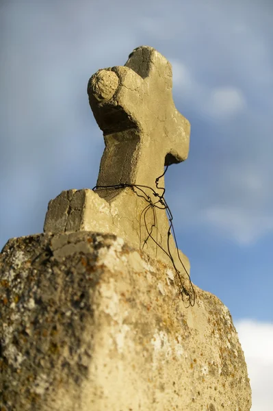 콘크리트 십자가 — 스톡 사진