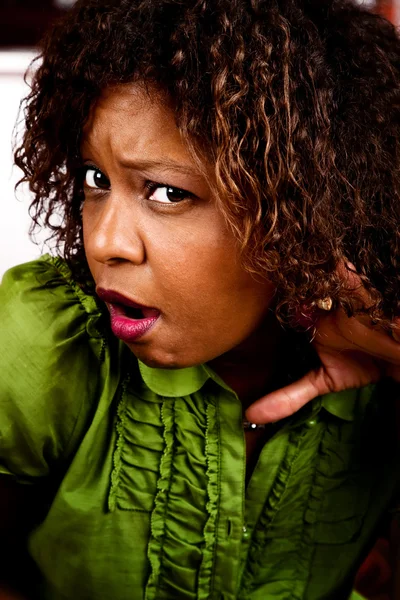 Pretty African American Woman Listening — Stock Photo, Image