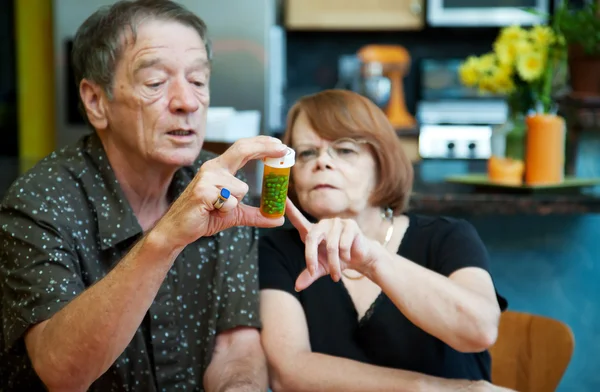 Couple at Home with Medication — Stock Photo, Image