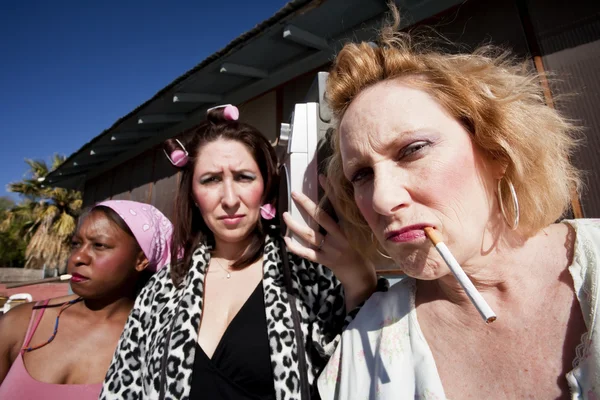 Tres mujeres basura — Foto de Stock