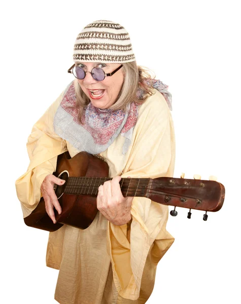 Louco nova idade mulher com guitarra — Fotografia de Stock