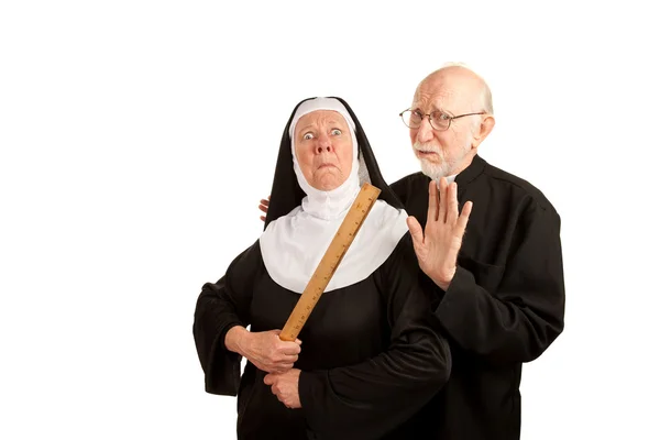 Lustiger Priester und Nonne — Stockfoto