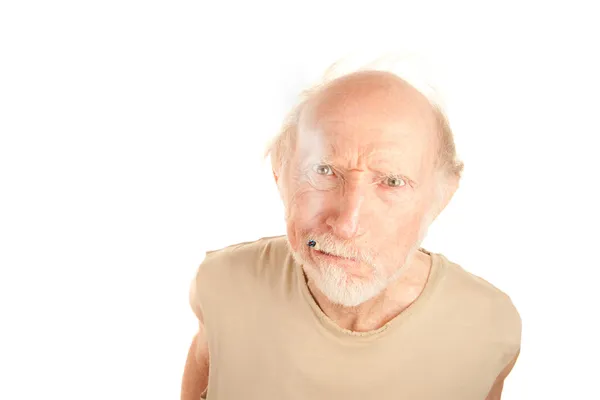 Äldre man med cigarett stub — Stockfoto