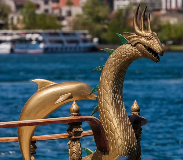 Ornate Boat Decorations on the Bosphorus — Stock Photo, Image