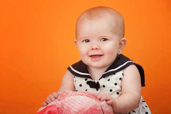 Oynarken sevimli bebek — Stok fotoğraf