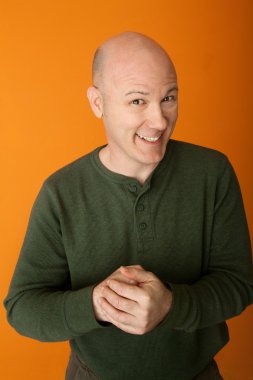 kurnaz orta yaşlı adam