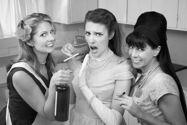 Shocked Woman With Her Friends — Stock Photo, Image