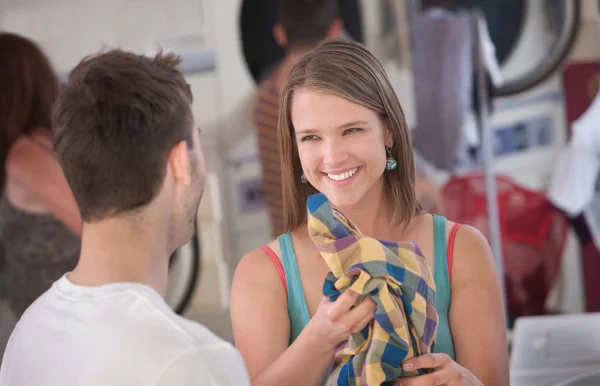 Flirting Woman in Laundromat — Stock Photo, Image