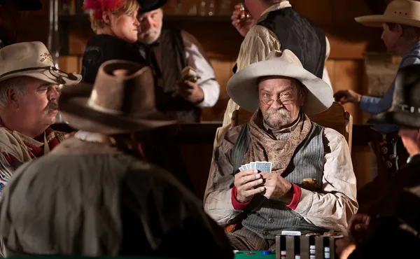 Cowboy med poker ansikte — Stockfoto