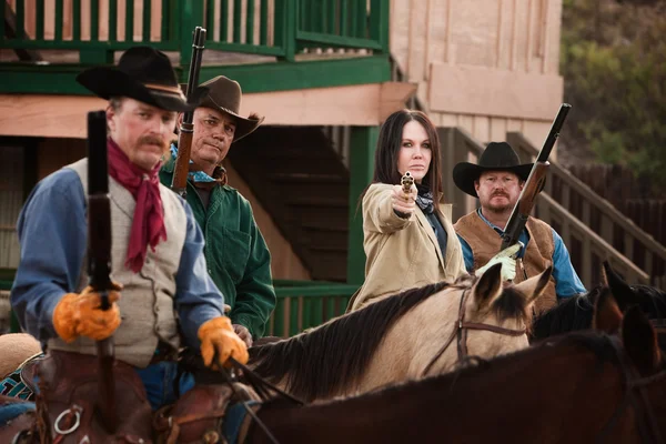 Cowgirl Points Her Pistol — Stock Photo, Image