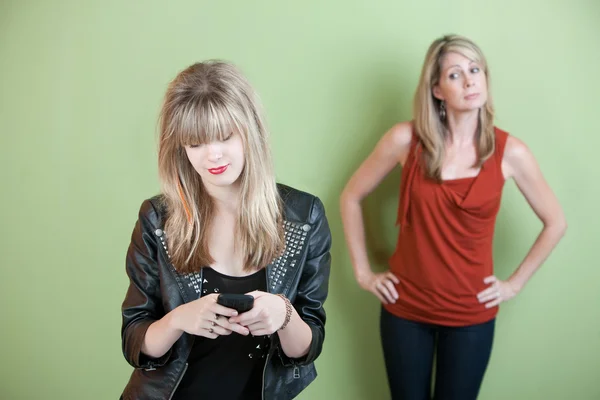 Teen Texting — Stock Photo, Image