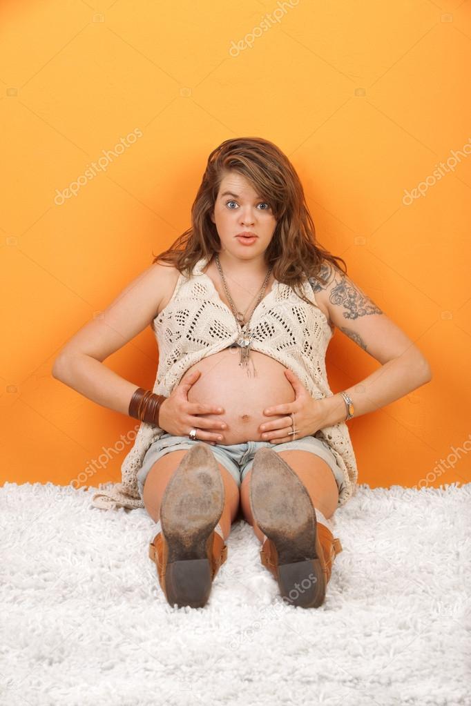 Pregnant Woman With Contractions