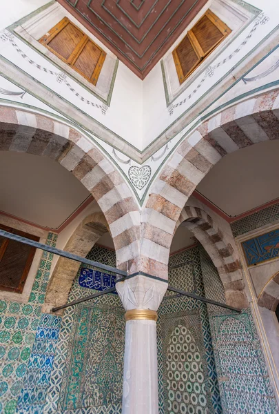 Detail of Harem Courtyard — Stock Photo, Image