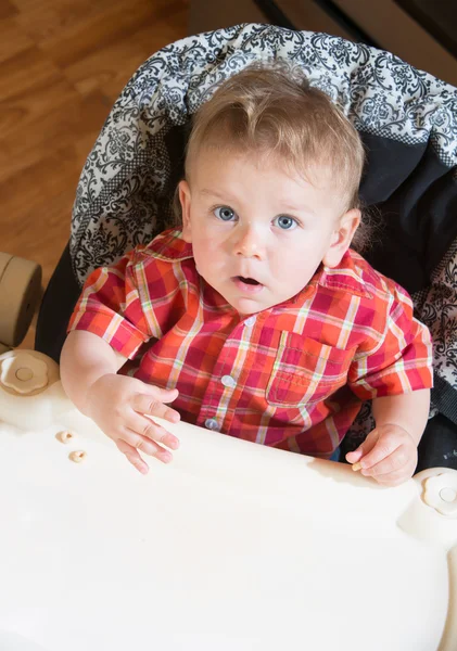 Bebê surpreendido — Fotografia de Stock