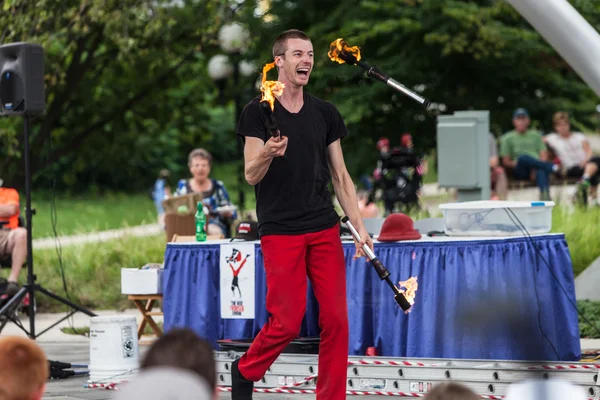 Giocoliere alla Iowa State Fair — Foto Stock