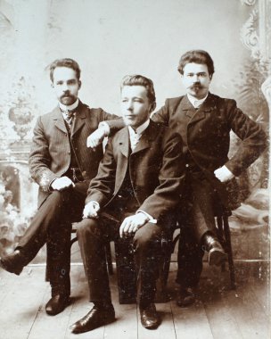 Üç genç arkadaşlar Vintage Fotoğraf.
