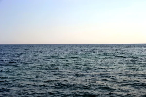 Barco à vela no mar — Fotografia de Stock