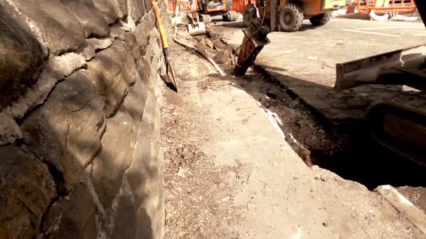 Excavator Percussion Hammer Breaking Tarmac Removing Old Kerbs Roadworks — Stock Video