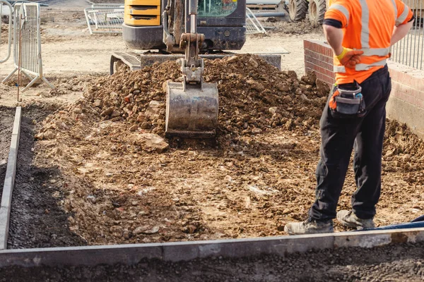 Excavator Digging Ground New Driveway Footpath New Housing Development — Stock Photo, Image