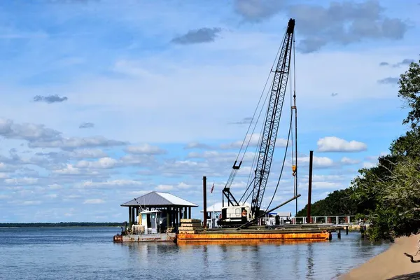 Construction Une Péniche Construisant Quai Privé Sur Rivière Augustine Floride — Photo
